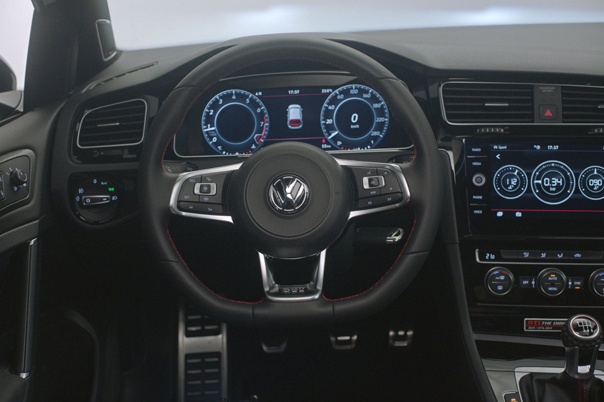 Nuevo Volkswagen Golf GTI The Original: en edición limitada de 44 unidades