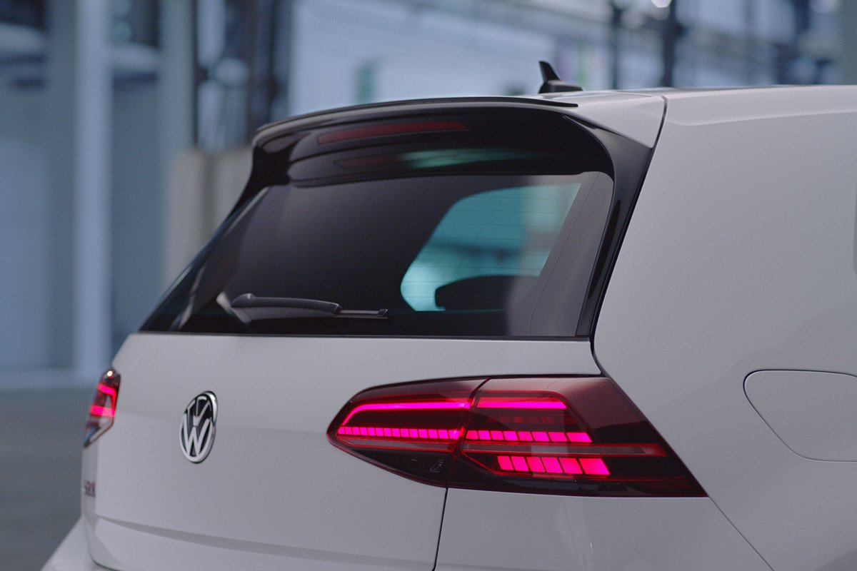 Nuevo Volkswagen Golf GTI The Original: en edición limitada de 44 unidades