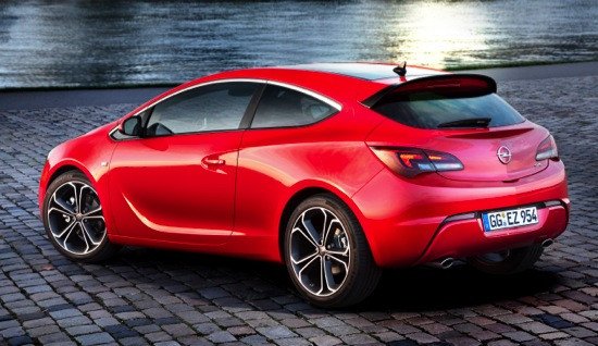 Nuevo Opel Astra BiTurbo, 195 CV para el Astra diesel más potente