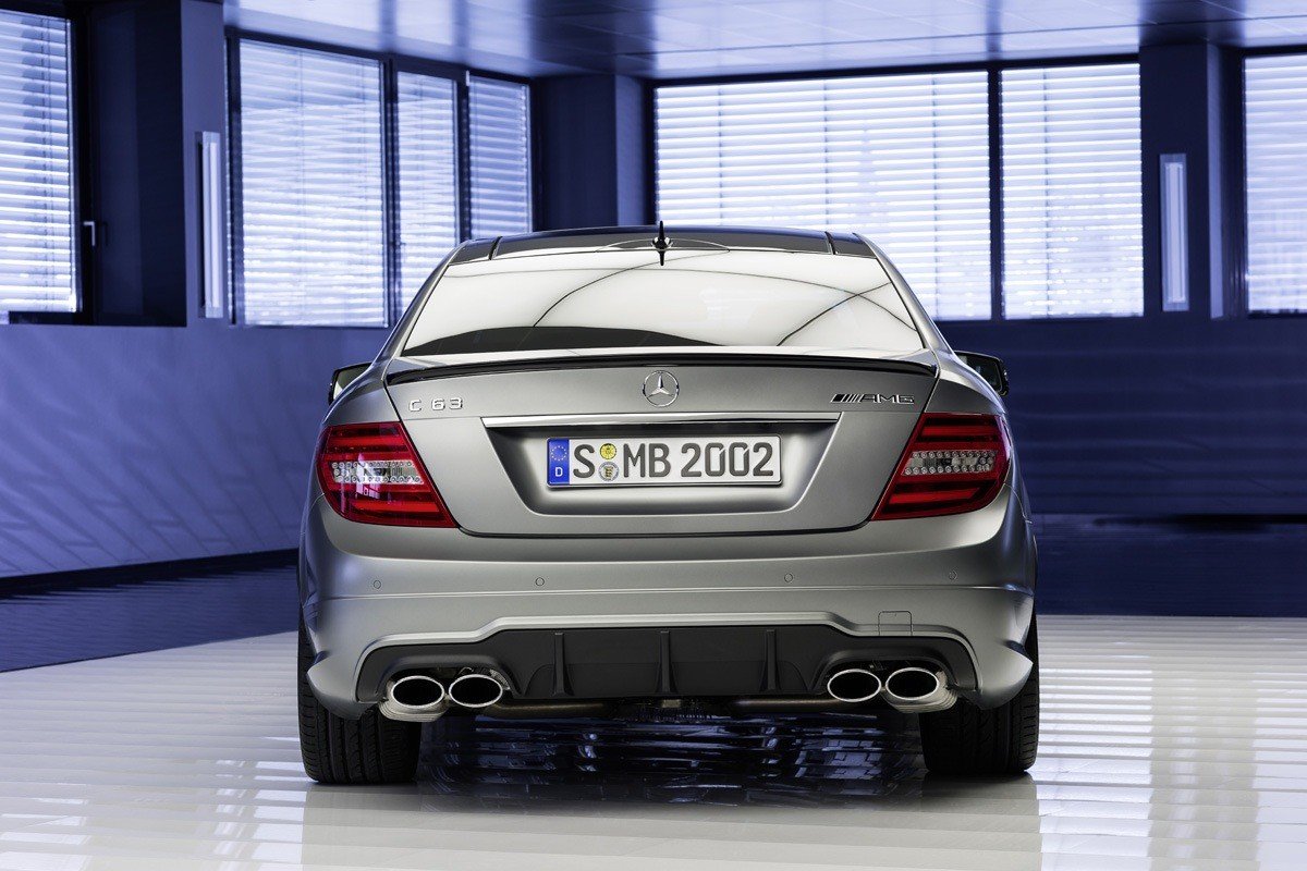 Nuevos Mercedes C 63 AMG Edition 507, más madera