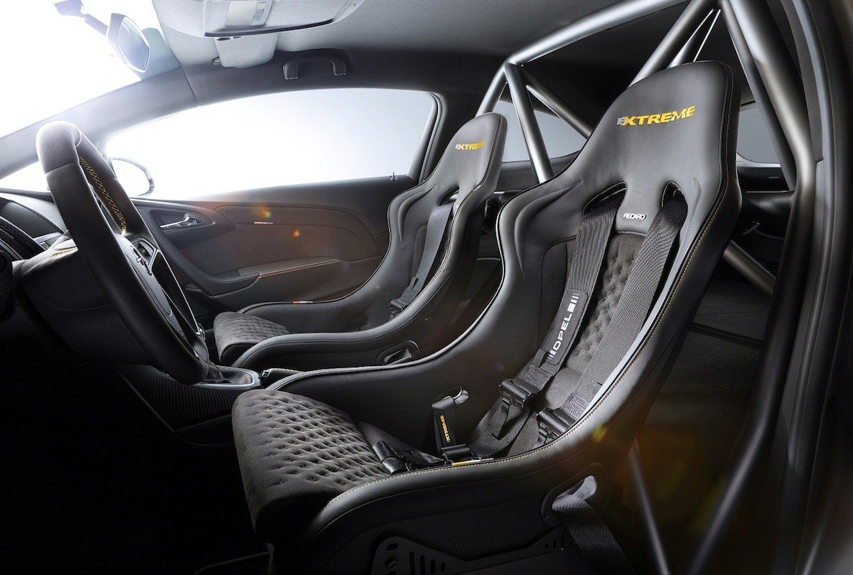 Opel Astra OPC Extreme, se presenta en el Salón de Ginebra 2014