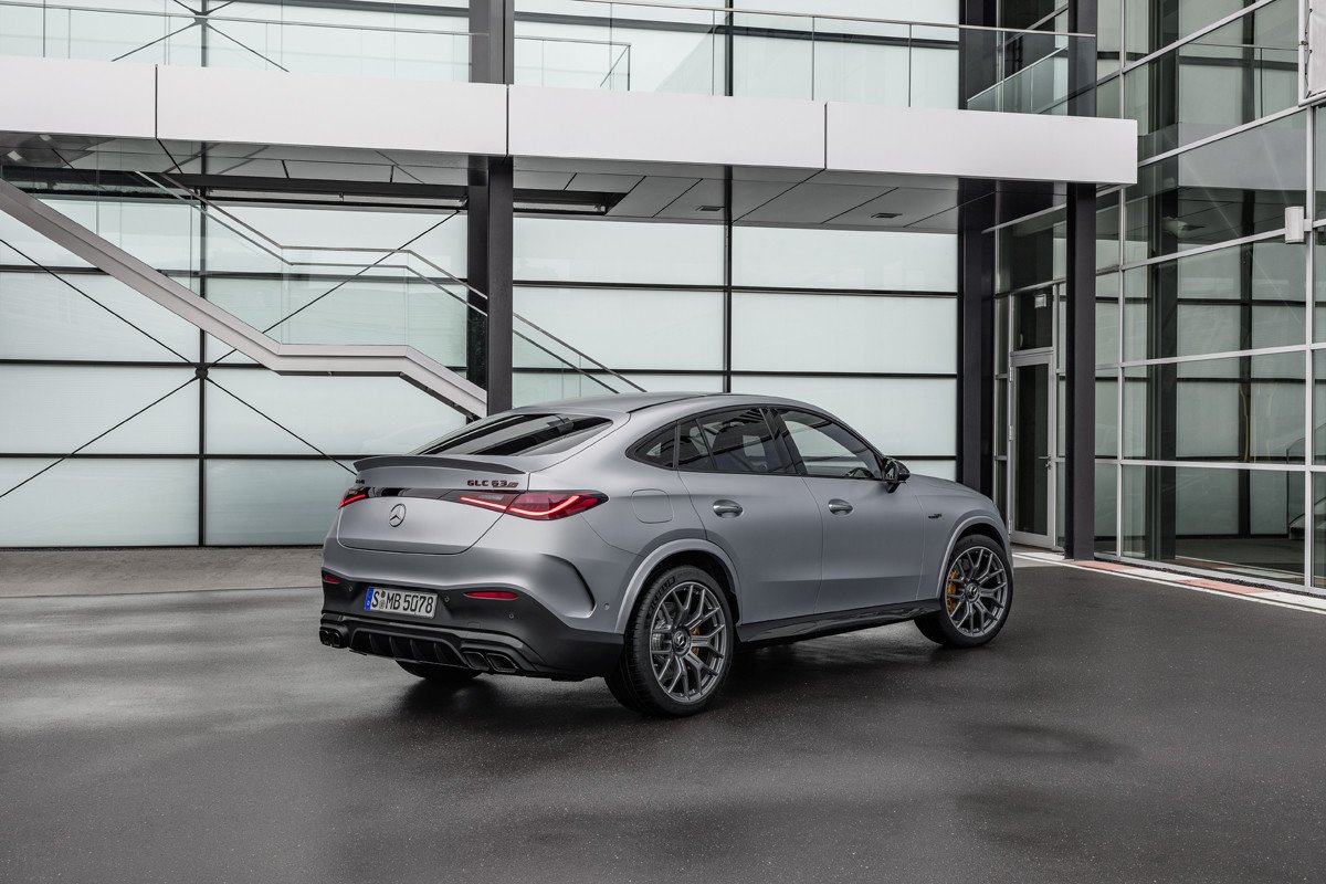 Así de poderoso luce el nuevo Mercedes-AMG GLC Coupé y sus 680 CV híbridos