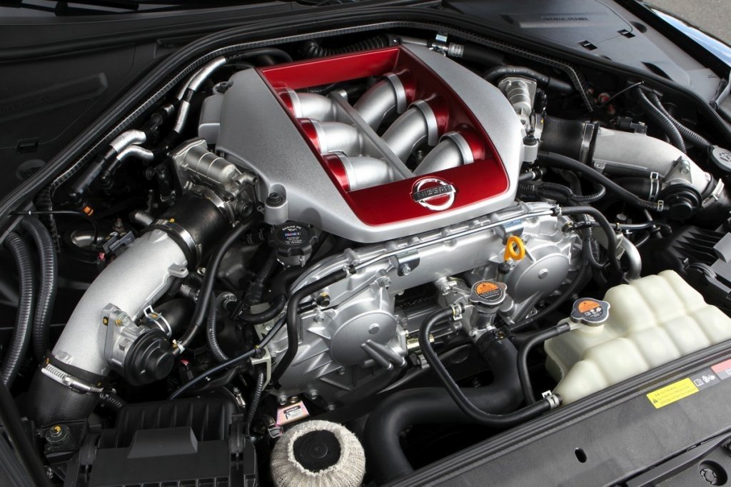 Nuevos Coches: Nissan GT-R 2012, vídeo y fotos del nuevo “Godzilla”