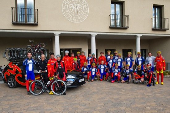 Ford sigue apostando por el ciclismo