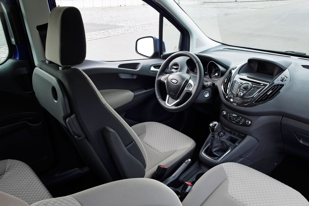Prueba Ford Tourneo Courier, una alternativa a los monovolumen