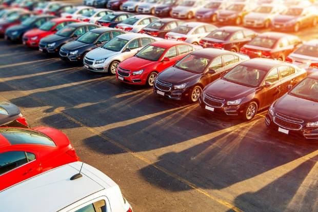El coronavirus y el estado de alarma desploman las ventas de coches