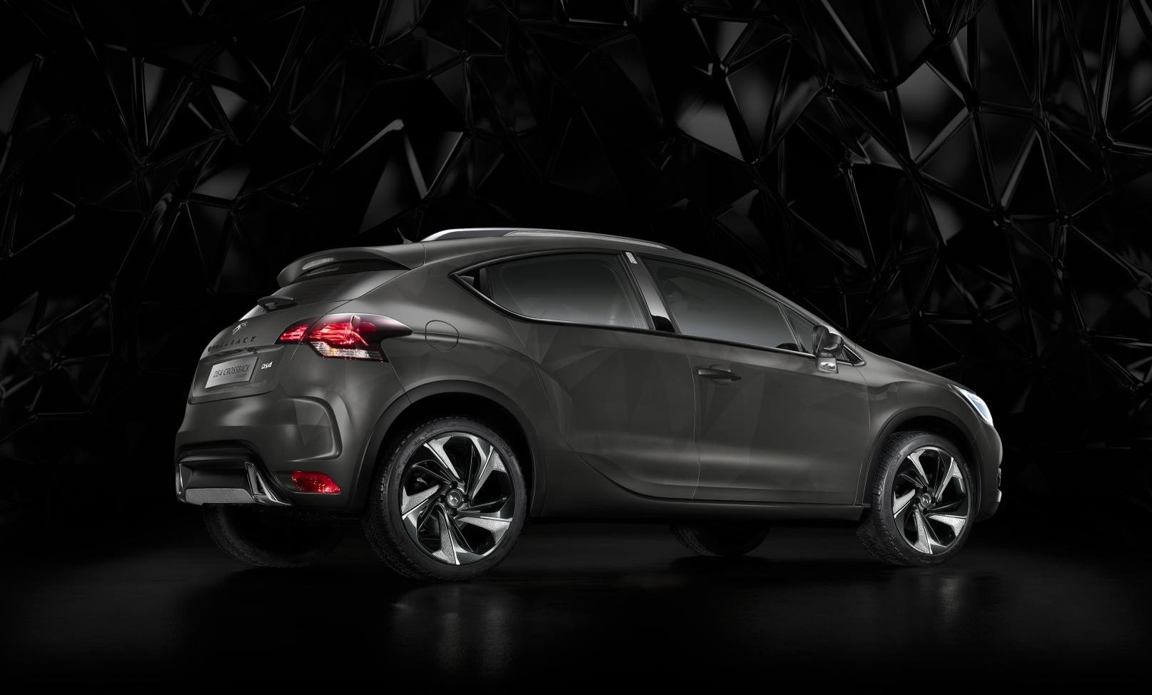 Llegan los nuevos DS 4 y DS 4 Crossback al Salón de Frankfurt