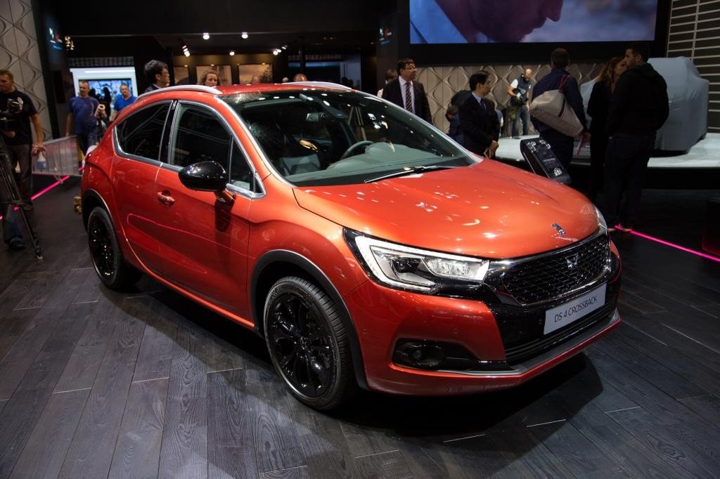 Llegan los nuevos DS 4 y DS 4 Crossback al Salón de Frankfurt