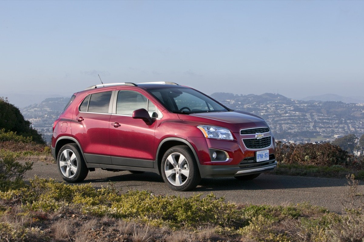 Chevrolet renueva su gama SUV con el nuevo Captiva y Trax