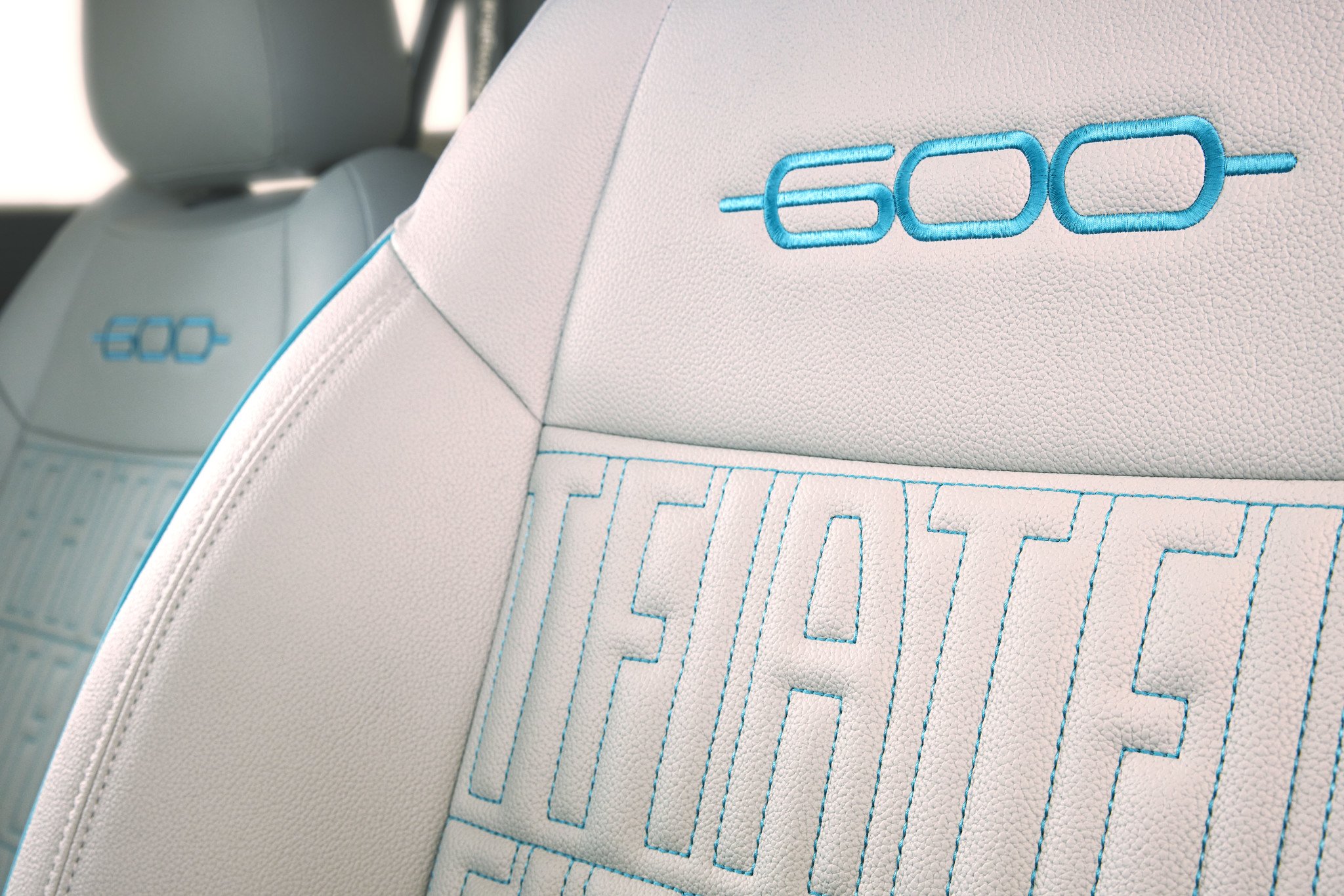 El Fiat 600 resucita convertido en un SUV eléctrico con hasta 600 km de autonomía
