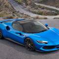 Nuevo Ferrari 296 GTS: el nuevo spider híbrido enchufable con 830 CV
