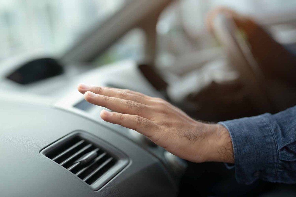 Las  4 averías más frecuentes en los coches provocadas por las olas de calor