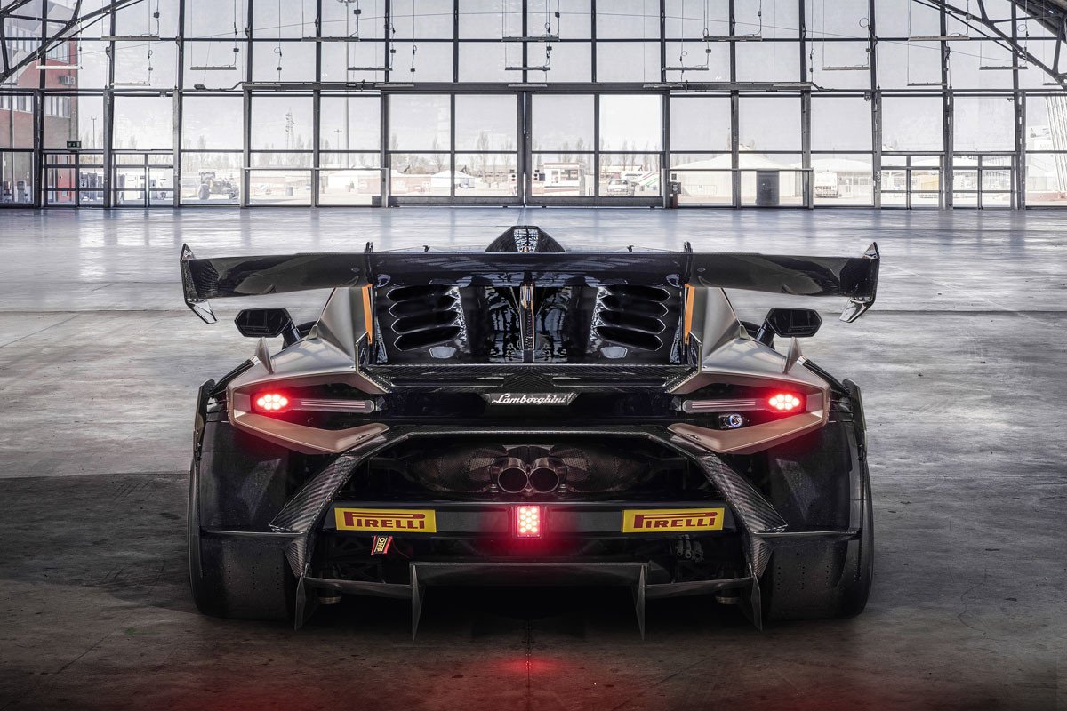 Lamborghini Huracán Super Trofeo EVO2: la marca italiana actualiza su coche de carreras