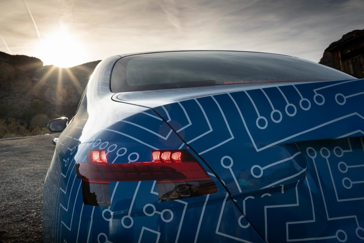 Desveladas las primeras imágenes del próximo Mercedes Clase E