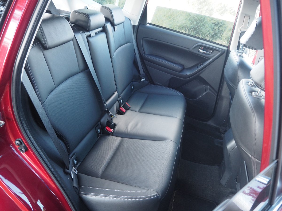 Prueba 10 Subaru Forester 2.0i: con aroma a 4x4