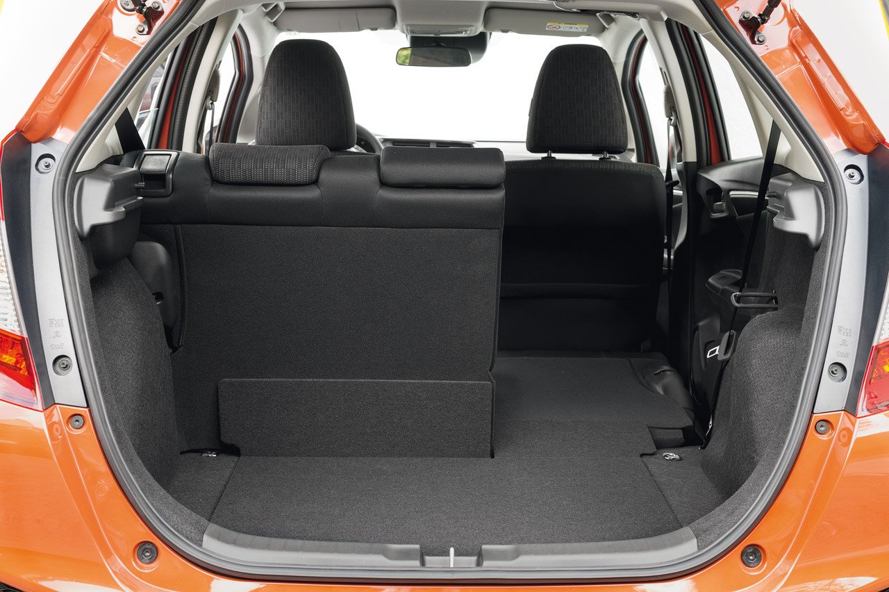 Prueba nuevo Honda Jazz 1.3: ¿versión manual o CVT?