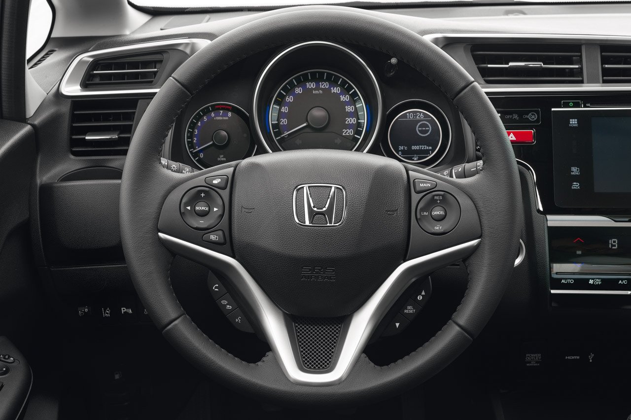 Prueba nuevo Honda Jazz 1.3: ¿versión manual o CVT?