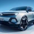 El Opel Grandland estrena versión eléctrica 4x4 y más de 500 km de autonomía