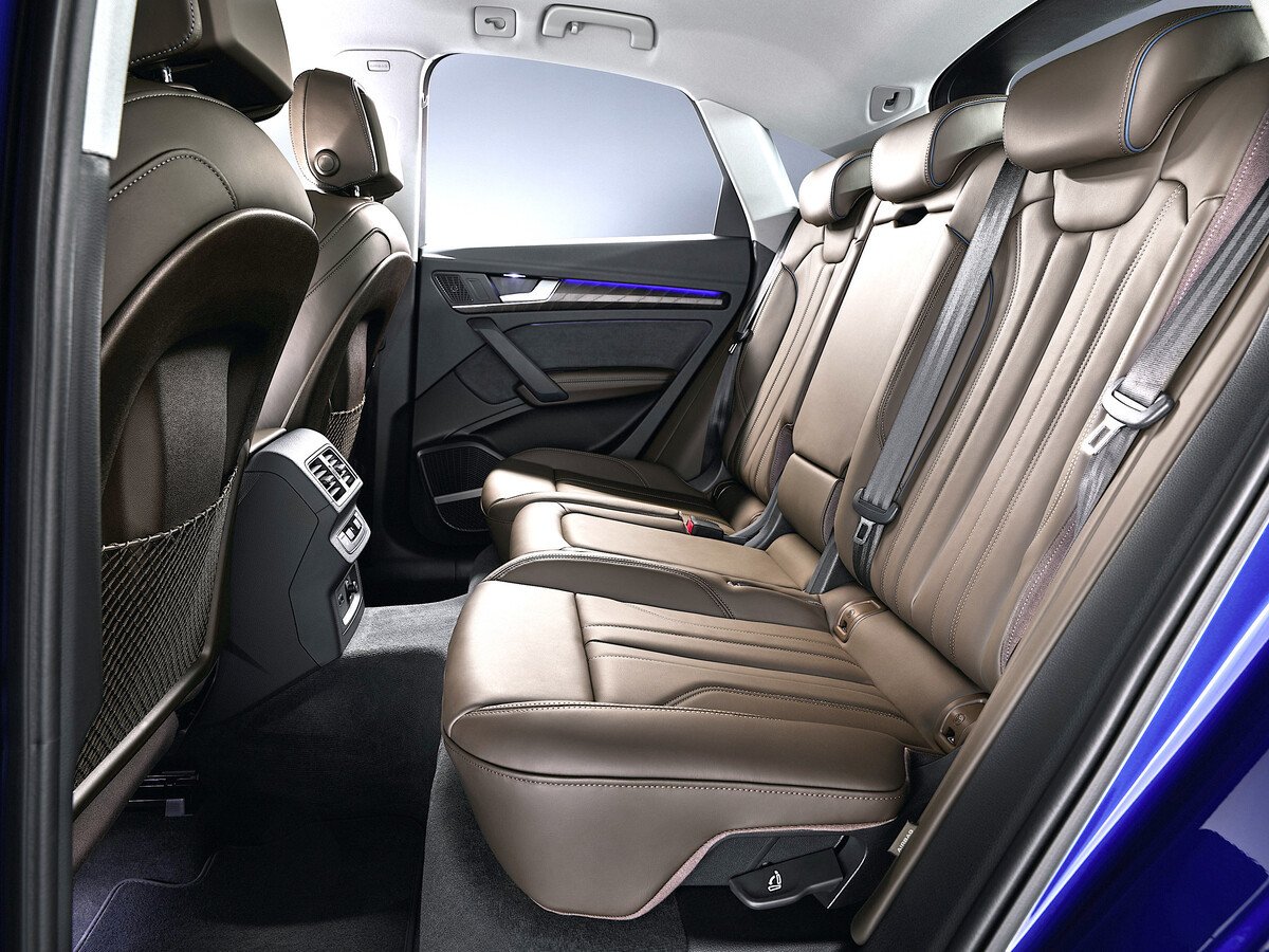 Los SUV y todocamino para montar tres sillas infantiles