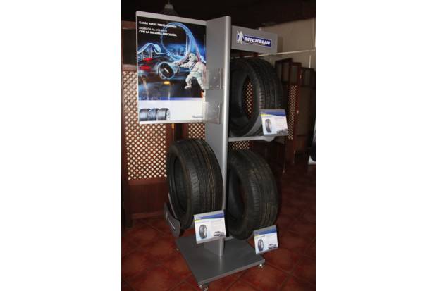 Curso de conducción deportiva en el Jarama con Michelin y Mercedes AMG