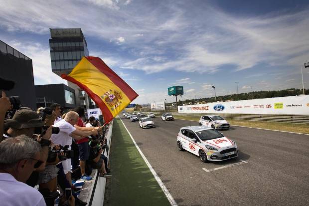 Auto10 ha participado en las 24 Horas Ford 2018