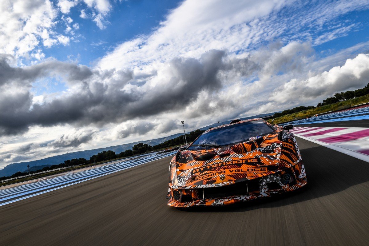 Lamborghini SCV12: 830 CV exclusivos para circuito