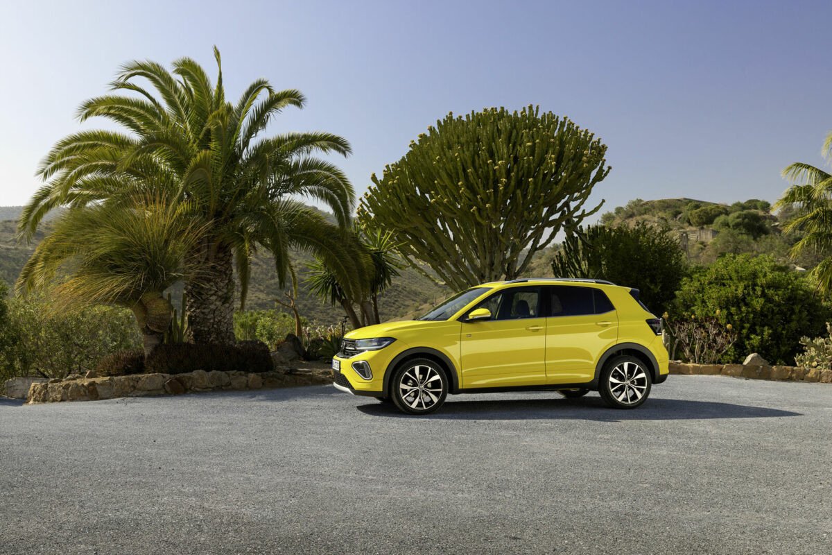 Primeras imágenes del renovado Volkswagen T-Cross que se fabrica en Navarra