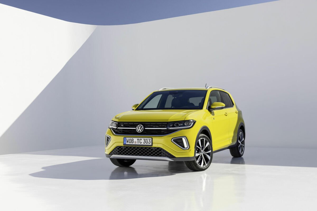 Primeras imágenes del renovado Volkswagen T-Cross que se fabrica en Navarra