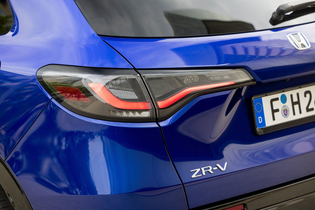 Prueba Honda ZR-V: el nuevo SUV de la marca japonesa, híbrido y dinámico