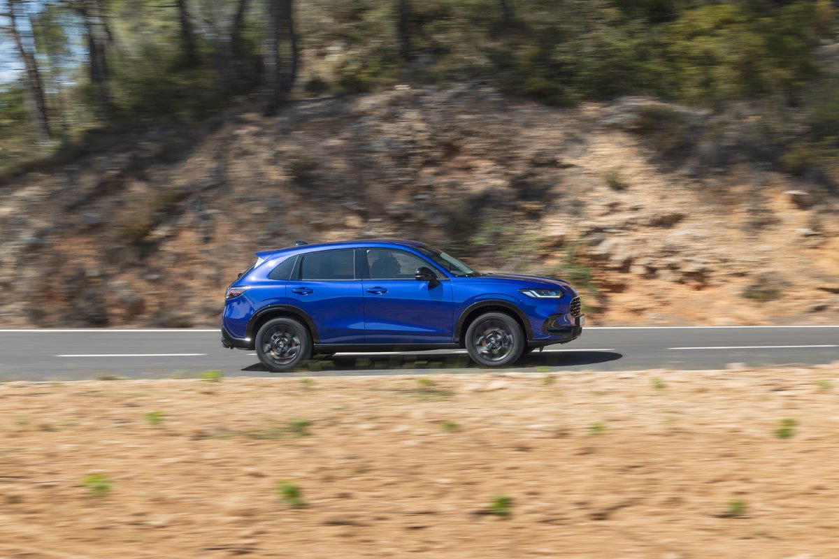 Prueba Honda ZR-V: el nuevo SUV de la marca japonesa, híbrido y dinámico