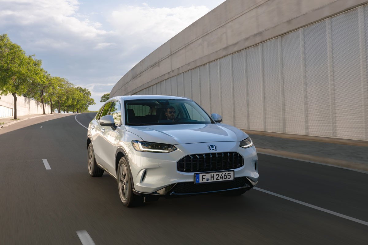 Prueba Honda ZR-V: el nuevo SUV de la marca japonesa, híbrido y dinámico