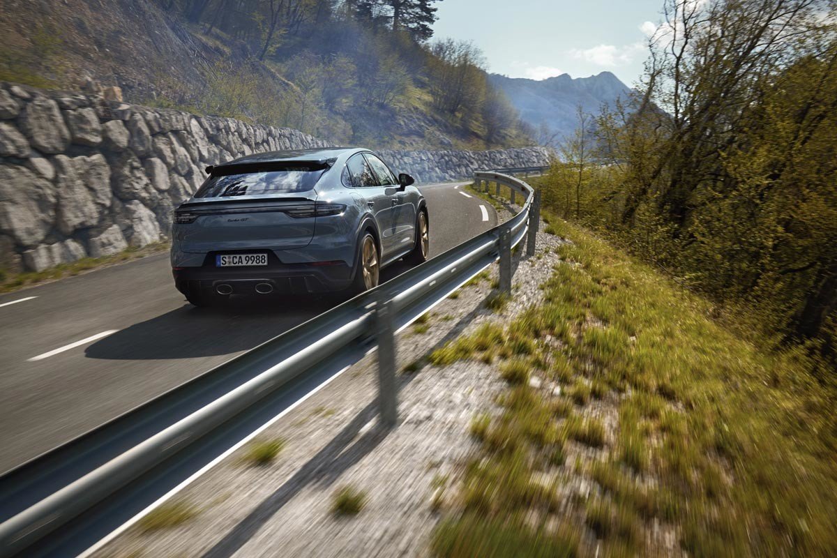 Nuevo Porsche Cayenne Coupé Turbo GT: la versión más potente de gasolina
