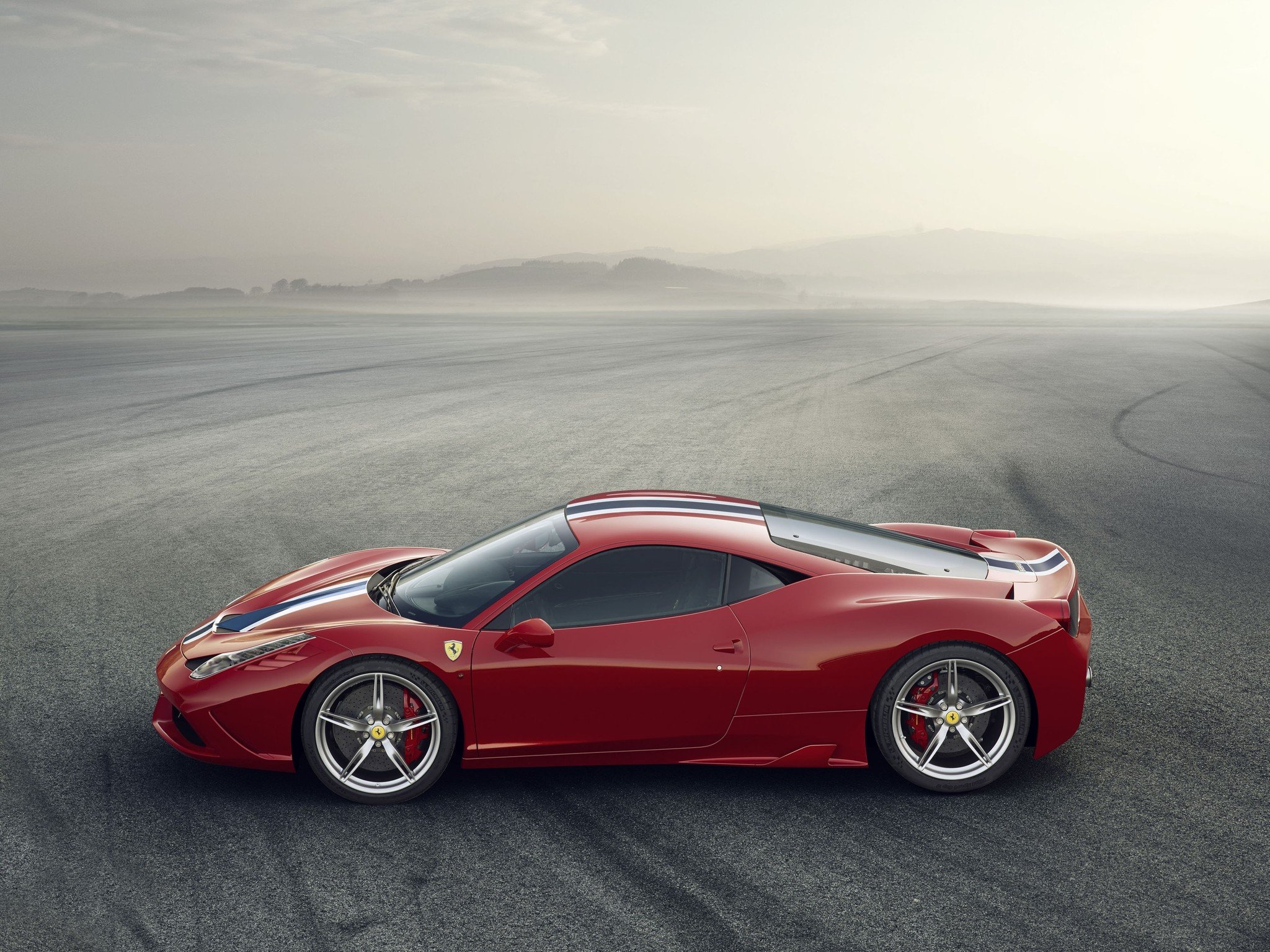 Ferrari 458 Speciale, un 458 Italia más potente y ligero para Frankfurt