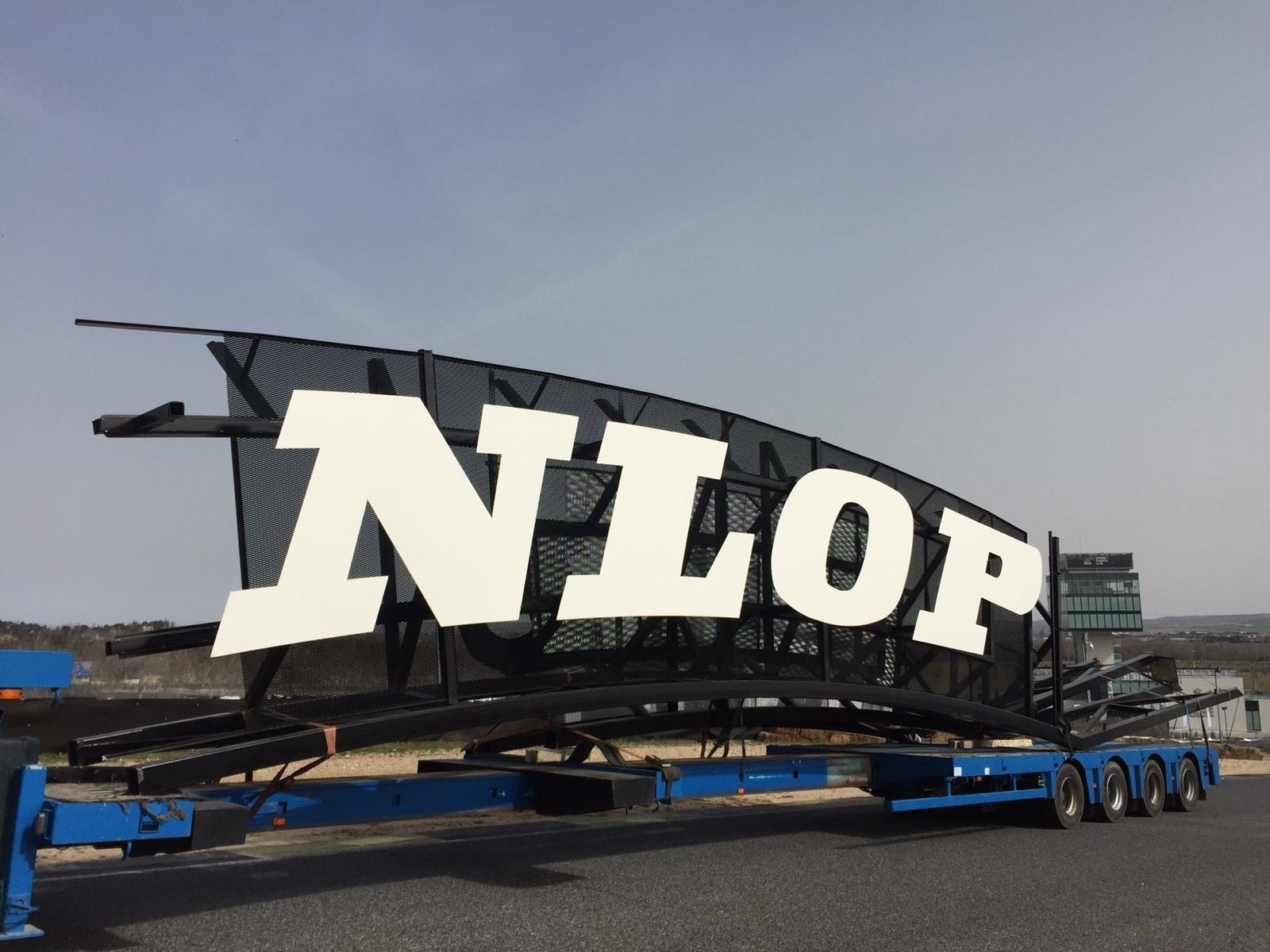 Nuevo Puente Dunlop en el Circuito del Jarama