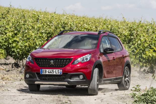 Prueba del nuevo Peugeot 2008: igual de práctico pero más SUV
