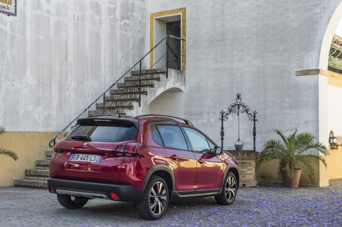 Prueba del nuevo Peugeot 2008: igual de práctico pero más SUV Prueba del nuevo Peugeot 2008: igual de práctico pero más SUV