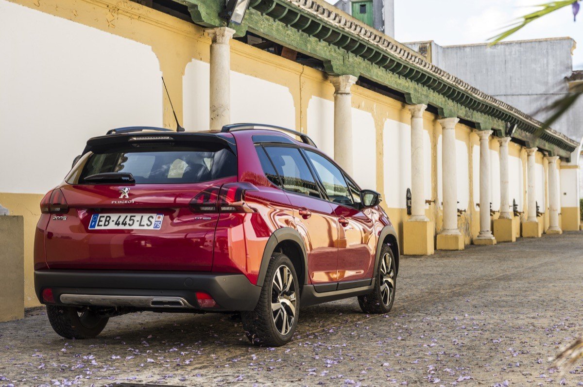 Prueba del nuevo Peugeot 2008: igual de práctico pero más SUV Prueba del nuevo Peugeot 2008: igual de práctico pero más SUV