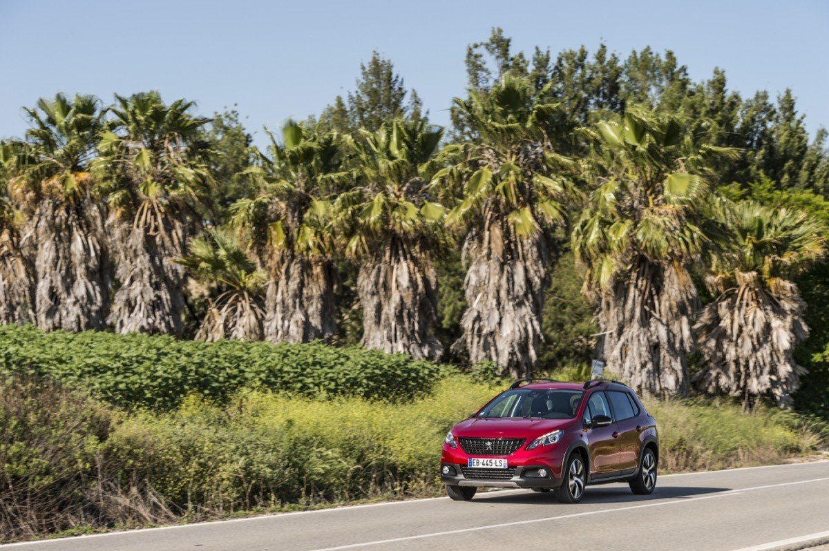 Prueba del nuevo Peugeot 2008: igual de práctico pero más SUV Prueba del nuevo Peugeot 2008: igual de práctico pero más SUV