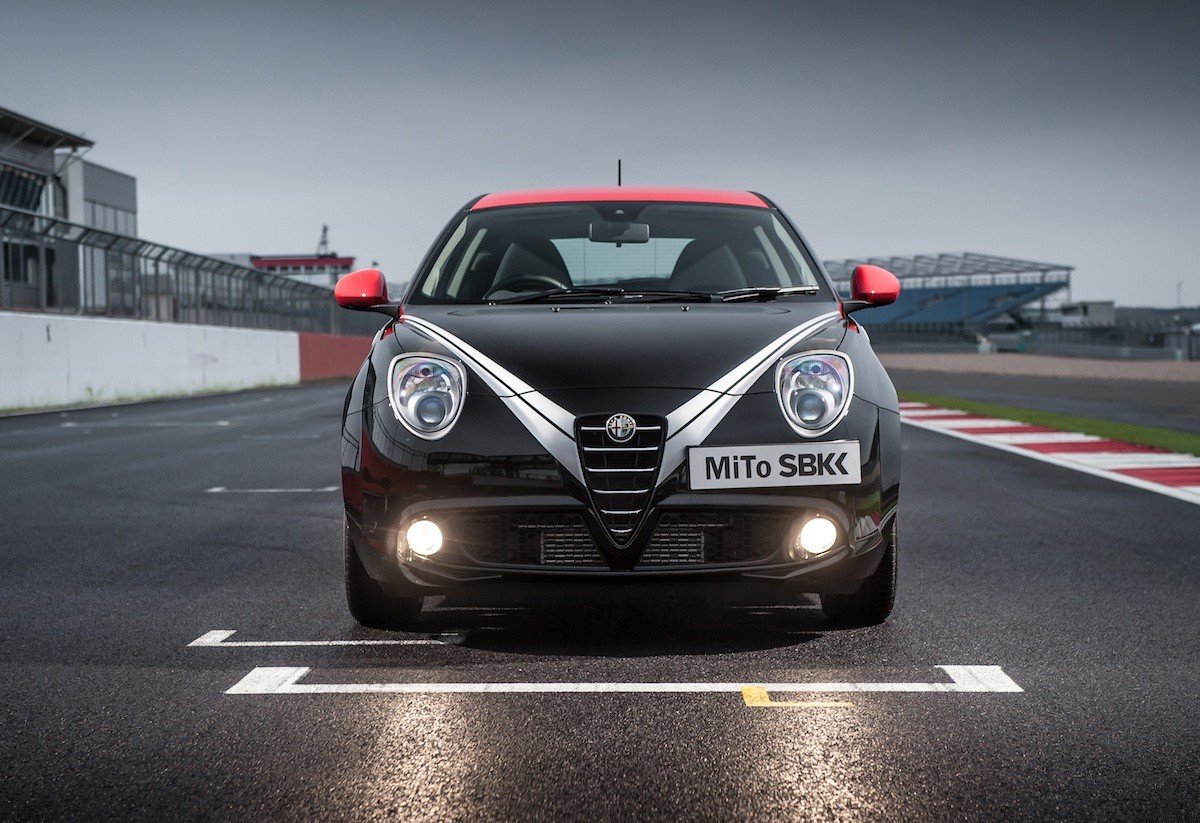 Alfa Romeo MiTo SBK Limited Edition, a por Ginebra a dos ruedas