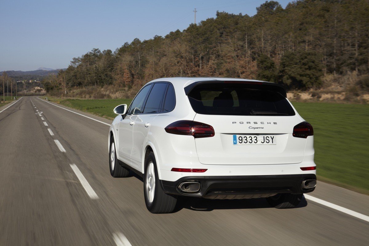 Prueba off-road: ¿hasta dónde puede llegar un Porsche Cayenne fuera del asfalto?