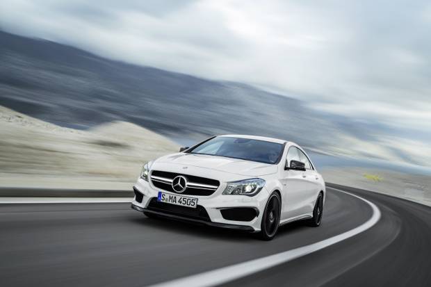 Mercedes CLA 45 AMG, la berlina compacta más potente y deportiva
