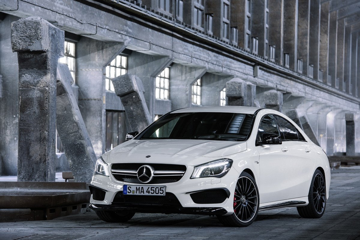 Mercedes CLA 45 AMG, la berlina compacta más potente y deportiva
