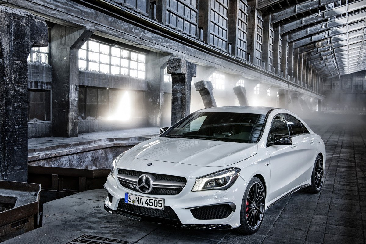 Mercedes CLA 45 AMG, la berlina compacta más potente y deportiva