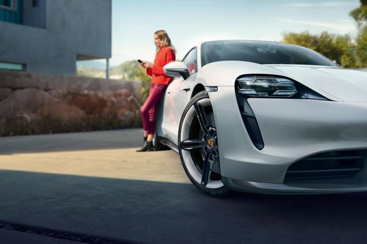 Nuevo Porsche Taycan: así es el primer eléctrico de la marca alemana