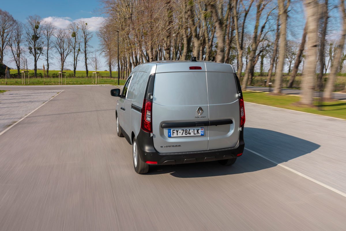 Renault Comerciales: novedades y precios de los nuevos Express, Kangoo y Trafic