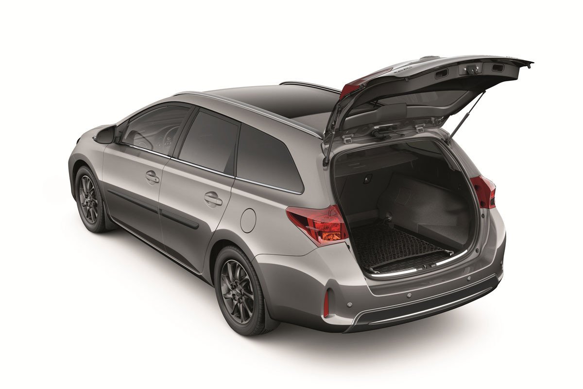 Nuevos accesorios para el Toyota Auris Touring Sports