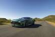 Aston Martin DB12: los ingleses a una nueva era con un deportivo que no es eléctrico