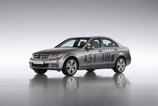 Mercedes prepara las berlinas que menos consumen 