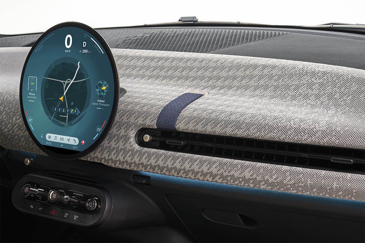 ¿Hace falta calentar el motor de un coche eléctrico?