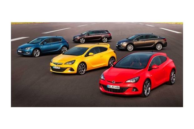 Opel Astra sedán y nuevo motor 1.6 ECOTEC SIDI de gasolina